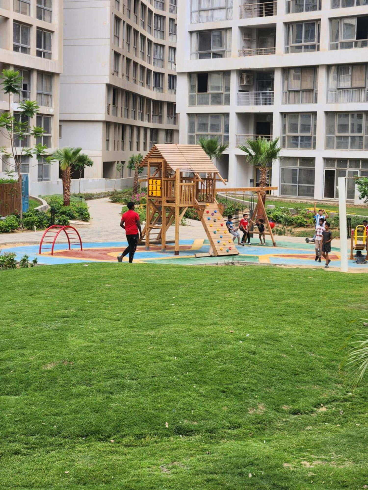 Apartment كريستال بلازا بكمبوند معمار المرشدي المعادي